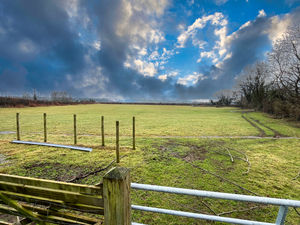 Photo 20- click for photo gallery